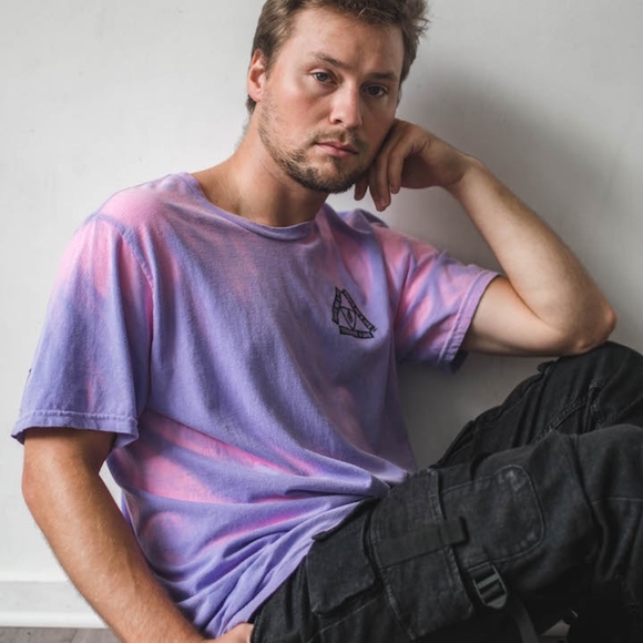 🔥TOUCH ME & DYE unisex color changing t-shirt - Picture 4 of 8